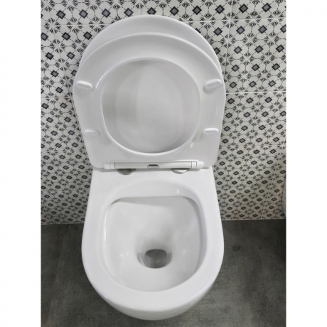 IO Mufi CE.MUF.490.046E-NR + Q-Tech T04-5113-0256 - Powystawowy Ostrowiec Świętokrzyski